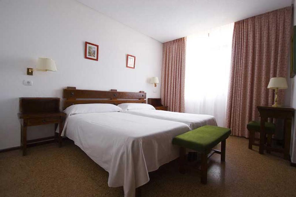 Apartamentos La Nogalera Torremolinos Quarto foto